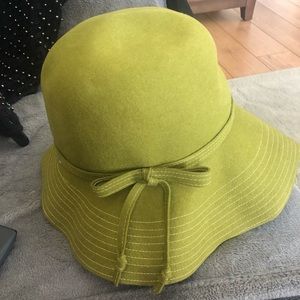felt 1960 vintage hat